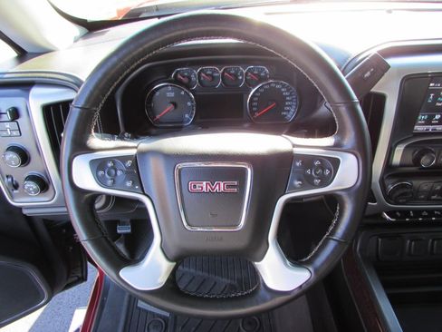 Used 2018 GMC Sierra 1500 SLT image 16