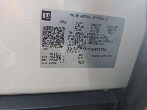 Certified 2022 GMC Yukon SLT w/ SLT Luxury Package AWD/4WD image 37