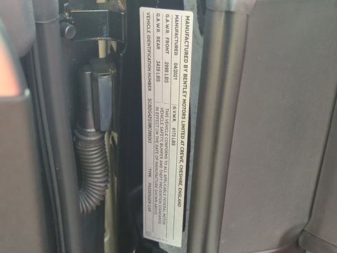 Used 2021 Bentley Continental GT V8 image 35