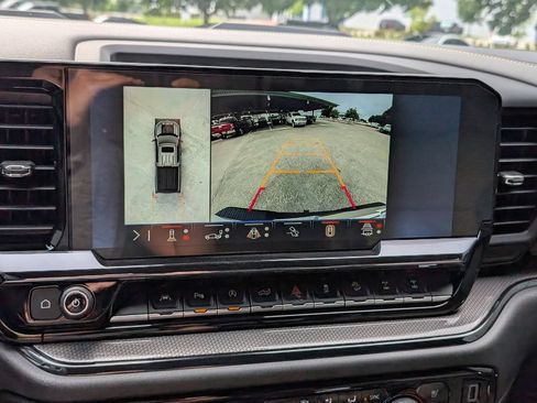 Certified 2025 Chevrolet Silverado 1500 ZR2 w/ Technology Package AWD/4WD image 8