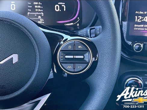 Used 2025 Kia Soul S image 10
