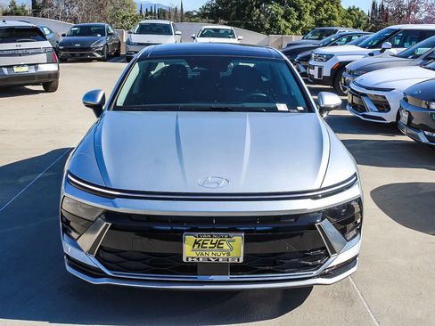 Certified 2025 Hyundai Sonata SEL image 2