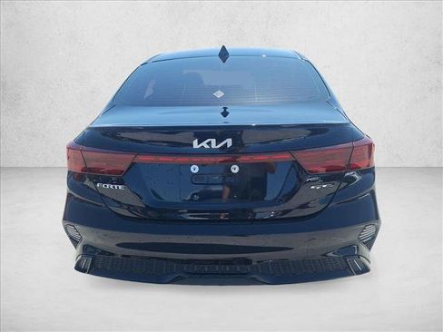 Used 2023 Kia Forte GT-Line w/ GT-Line Technology Package FWD image 7