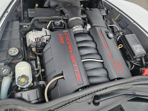 Used 2008 Chevrolet Corvette Coupe w/ Preferred Equipment Group image 29