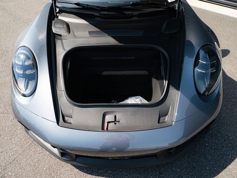 Certified 2026 Porsche 911 Carrera GTS RWD image 29