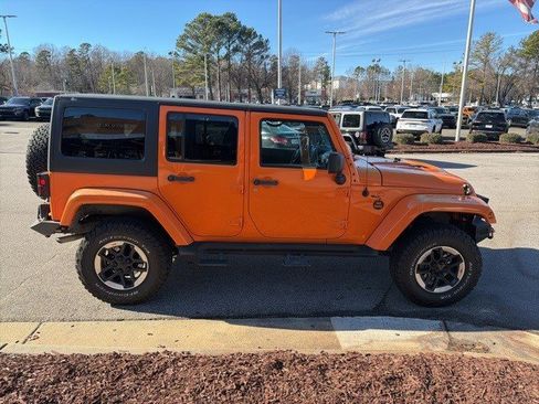 Used 2013 Jeep Wrangler Unlimited Sahara w/ Dual Top Group image 6