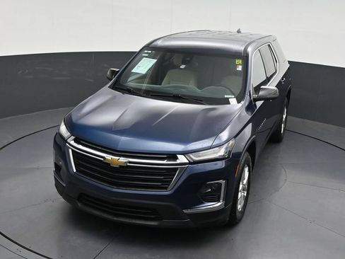 Used 2022 Chevrolet Traverse LS FWD image 22