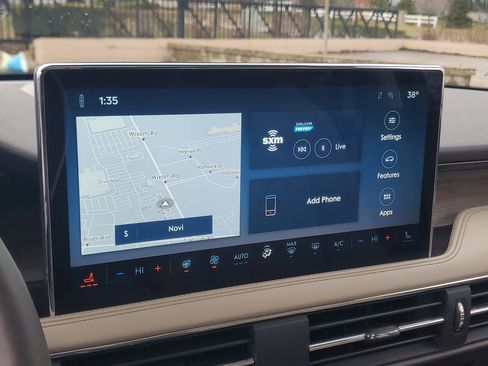 Used 2023 Lincoln Corsair Reserve w/ Equipment Group 201A image 16