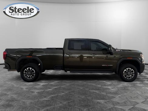 Used 2023 GMC Sierra 3500 AT4 w/ AT4 Preferred Package AWD/4WD image 6
