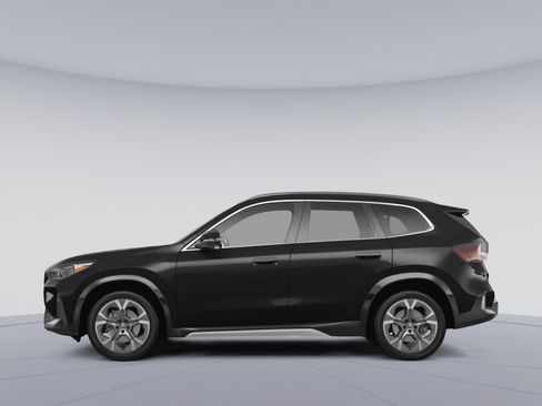 New 2026 BMW X1 xDrive28i w/ Technology Package image 2