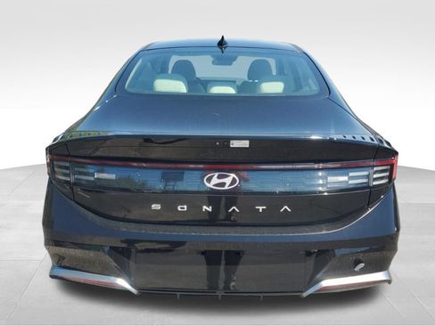 Used 2024 Hyundai Sonata SEL FWD image 4
