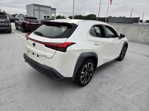 Used 2020 Lexus UX 200 w/ Accessory Package 2 FWD image 5