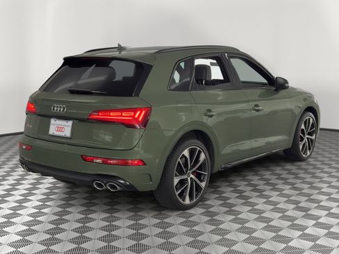 Used 2023 Audi SQ5 Prestige AWD/4WD image 9
