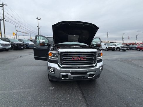 Used 2019 GMC Sierra 2500 SLT w/ Duramax Plus Package image 35