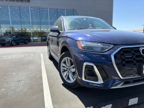 Used 2022 Audi Q5 2.0T Premium AWD/4WD image 2