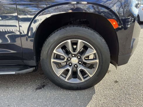 Used 2022 Chevrolet Tahoe LT w/ LT Signature Plus Package image 10