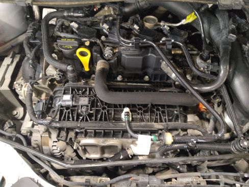 Used 2019 Ford Escape SEL AWD/4WD image 30
