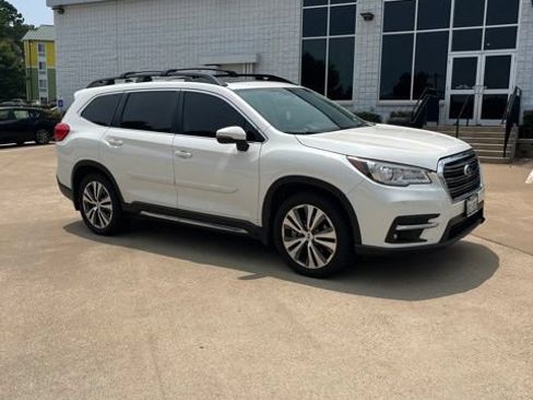 Used 2020 Subaru Ascent Limited w/ Technology Package AWD/4WD image 8