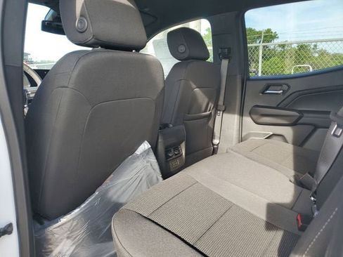 New 2025 GMC Canyon Elevation w/ Convenience Package image 10