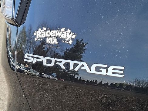 Certified 2023 Kia Sportage LX image 31