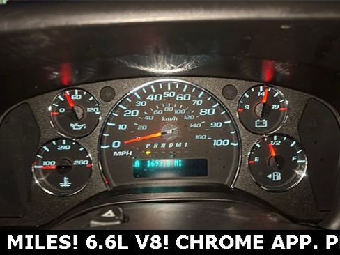 Used 2022 GMC Savana 2500 w/ Driver Convenience Package image 10