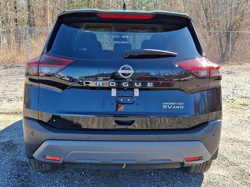 Certified 2023 Nissan Rogue SV image 6