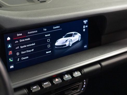 Certified 2024 Porsche 911 Carrera RWD image 24