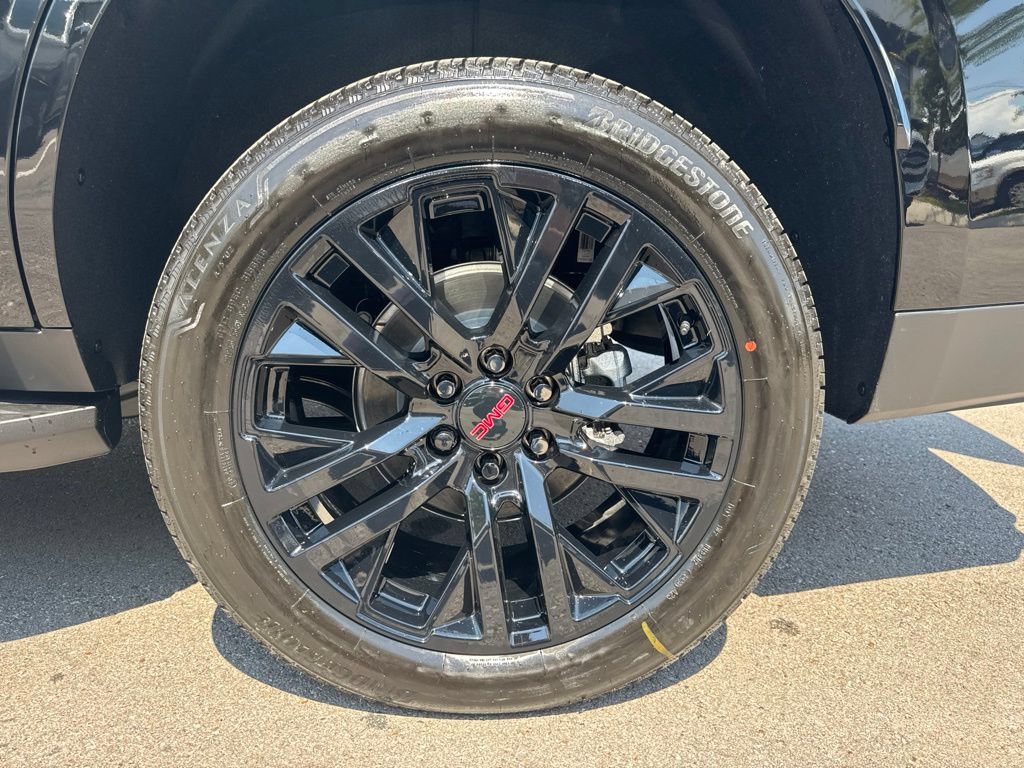New 2026 GMC Yukon Denali w/ Advanced Technology Package AWD/4WD image 38
