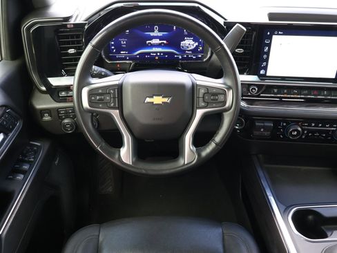 Used 2025 Chevrolet Silverado 3500 LTZ w/ LTZ Texas Edition image 10