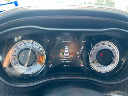 Used 2020 Dodge Challenger R/T image 8