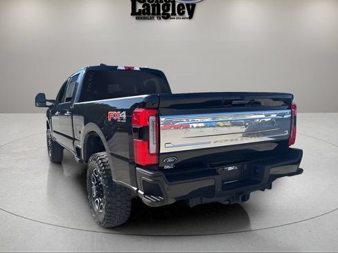 Used 2024 Ford F250 Platinum AWD/4WD image 20
