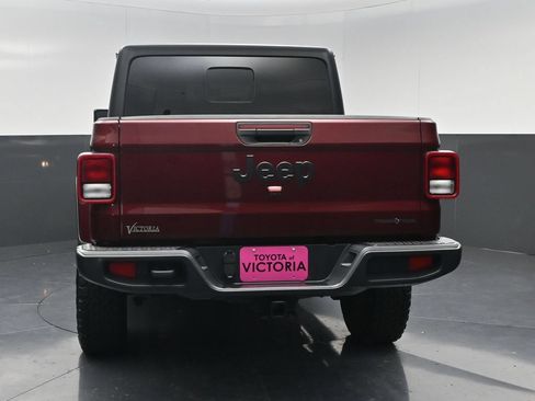 Used 2021 Jeep Gladiator Sport AWD/4WD image 16