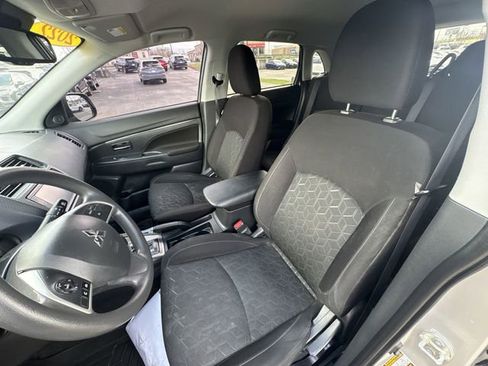 Used 2022 Mitsubishi Outlander Sport ES image 13