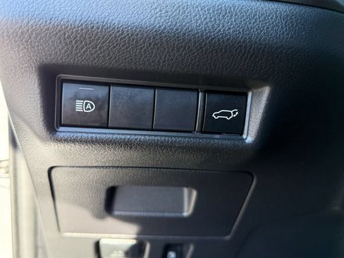 Used 2025 Toyota Grand Highlander AWD image 20
