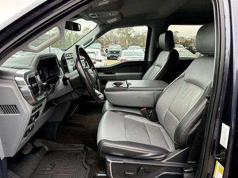 Used 2022 Ford F150 Lariat image 12