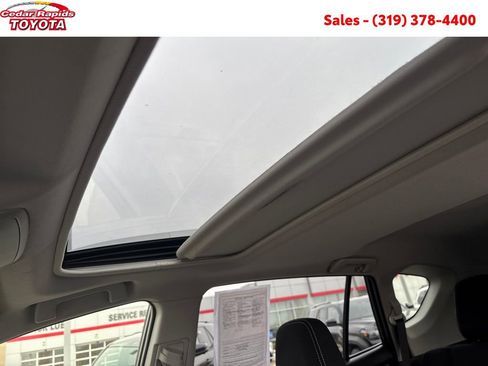 Certified 2017 Toyota RAV4 XLE image 23