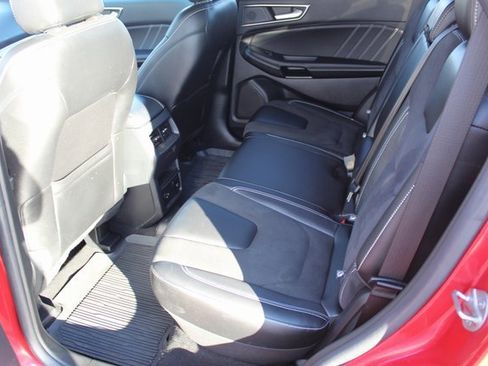 Used 2021 Ford Edge ST w/ Equipment Group 401A image 15