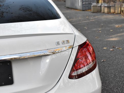 Used 2020 Mercedes-Benz E 53 AMG 4MATIC Sedan image 18