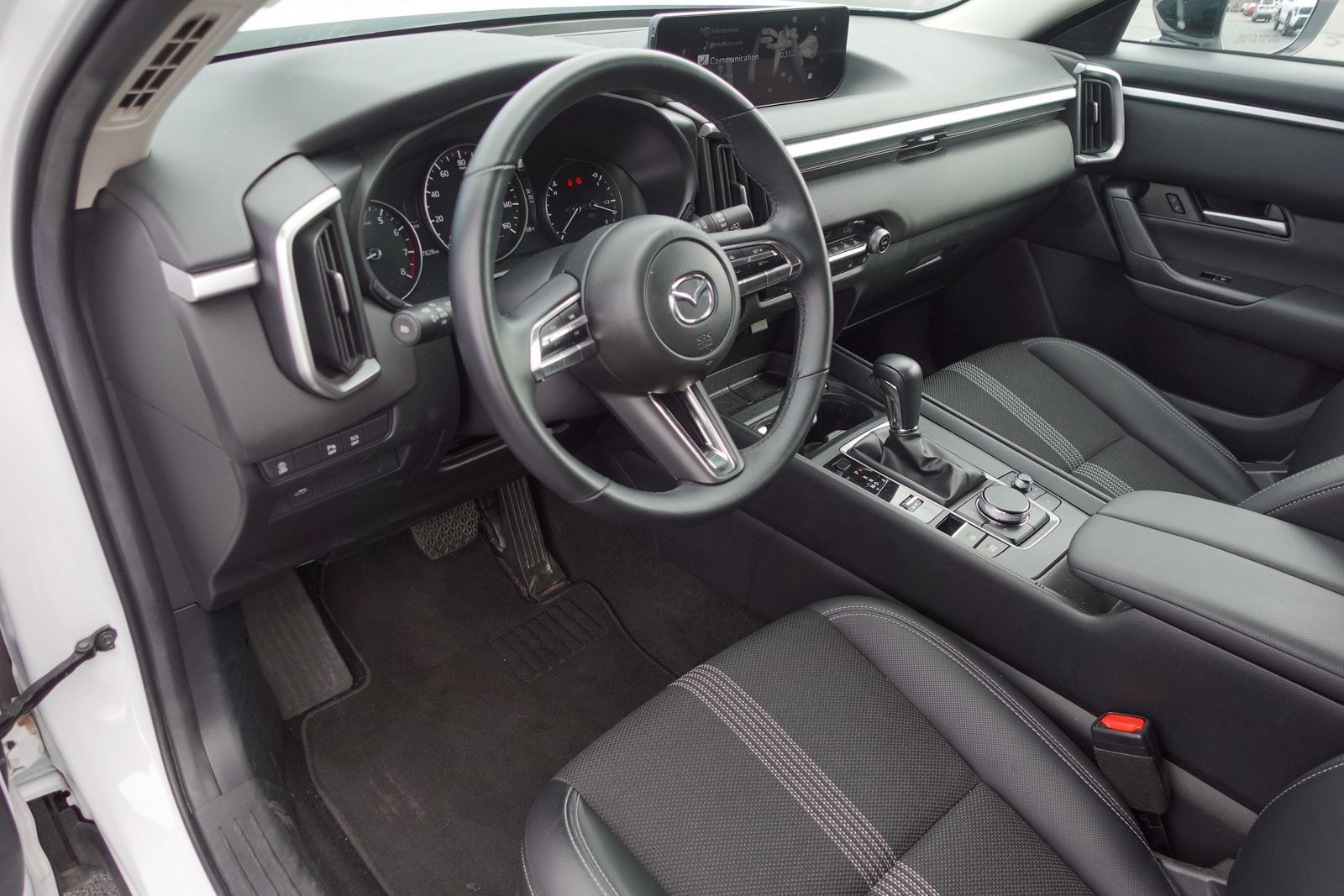 Used 2026 MAZDA CX-50 AWD 2.5 S w/ Preferred Pkg image 11