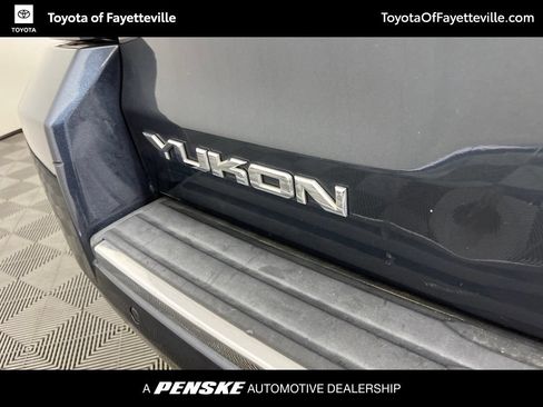 Used 2019 GMC Yukon Denali AWD/4WD image 3