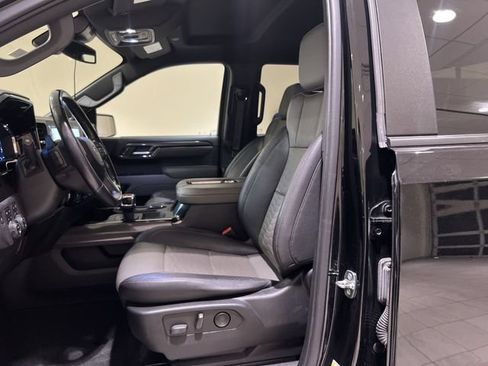 Certified 2022 Chevrolet Silverado 1500 ZR2 AWD/4WD image 18