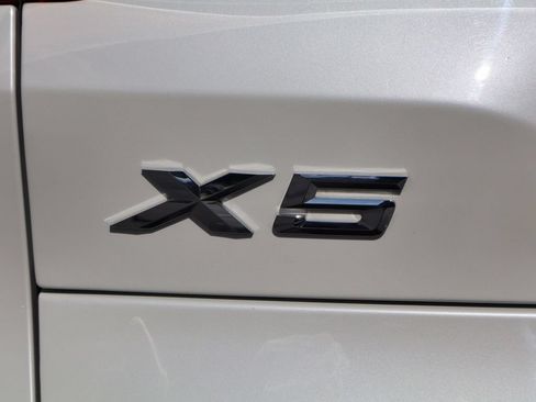 Used 2023 BMW X5 xDrive40i w/ Premium Package AWD/4WD image 73