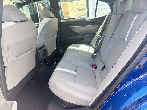 New 2026 Toyota Camry SE w/ Convenience Package FWD image 16