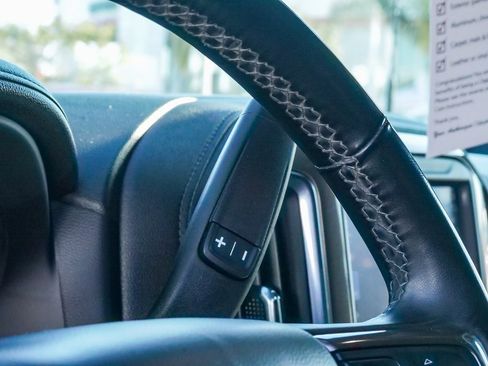 Used 2023 Chevrolet Silverado 2500 High Country w/ Safety Package II image 18