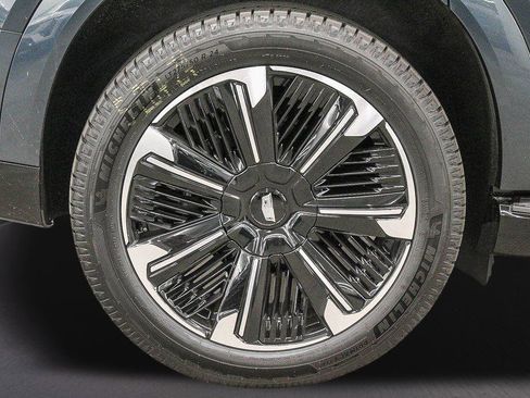 New 2025 Cadillac Escalade IQ Sport 1 image 21