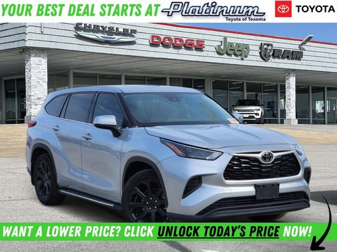 Used 2022 Toyota Highlander L image 1