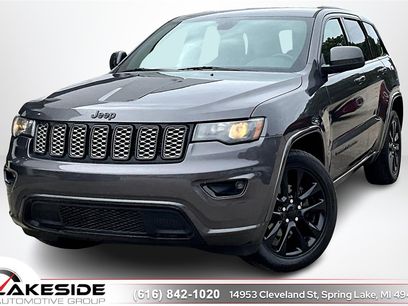 Used 2018 Jeep Grand Cherokee Altitude