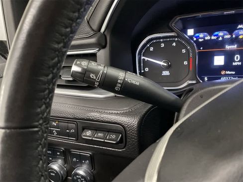 Used 2021 GMC Yukon Denali image 22