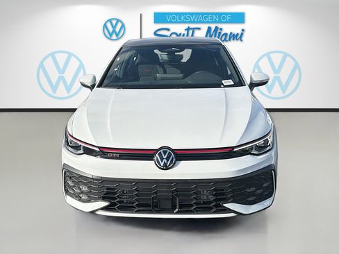 New 2026 Volkswagen GTI SE image 2