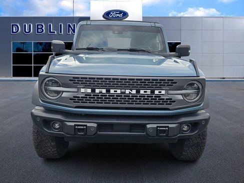 Used 2023 Ford Bronco Badlands image 2